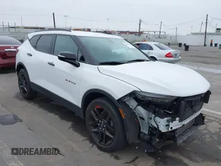 2020 Chevrolet Blazer LT with VIN 3GNKBCR48LS659930, listed as a IAAI auction lot 42500308 with 40,287 mi miles and . Bid and sale history available at DreamBid. Image 1.
