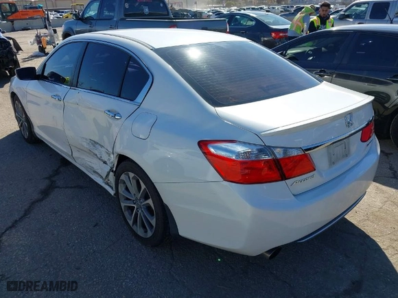 2015 Honda Accord Sedan Sport with VIN 1HGCR2F51FA100162, listed as a IAAI auction lot 41734768 with 122,243 mi miles. Bid and sale history available at carsss.com. Image 3.