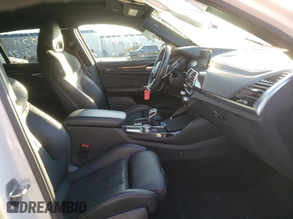2021 BMW X4 M z VIN 5YMUJ0C01M9F44884, wystawiony jako Copart lot #66311342 z przebiegiem 13 901 mil mil oraz . Historia ofert i sprzedaży dostępna na DreamBid. Obrazek 5.