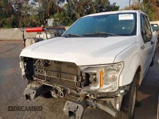2018 Ford F-150 XL z VIN 1FTEX1CBXJFE23719, wystawiony jako IAAI lot #42606957 z przebiegiem 135 354 mil mil oraz . Historia ofert i sprzedaży dostępna na DreamBid. Obrazek 2.