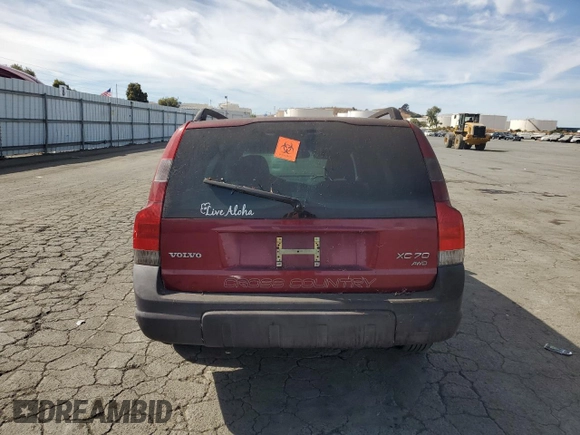 2004 Volvo V70 XC70 with VIN YV1SZ59H841156544, listed as a Copart auction lot 75220694 with 131,943 mi miles and Salvage Title. Bid and sale history available at carsss.com. Image 6.