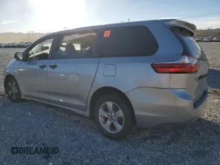 2018 Toyota Sienna L with VIN 5TDZZ3DC1JS956802, listed as a Copart auction lot 42245995 with 53,383 mi miles and Salvage Title. Bid and sale history available at DreamBid. Image 2.