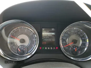 2014 Chrysler Town & Country Limited z VIN 2C4RC1GG3ER151709, wystawiony jako Copart lot #58435695 z przebiegiem 244 241 mil mil oraz Szkoda całkowita • Salvage title. Historia ofert i sprzedaży dostępna na DreamBid. Obrazek 9.