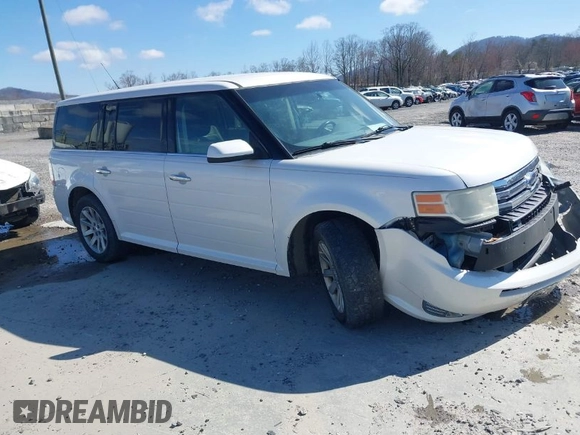 2009 Ford Flex SEL with VIN 2FMEK62C49BB02371, listed as a IAAI auction lot 41780212 with 194,522 mi miles. Bid and sale history available at carsss.com. Image 1.