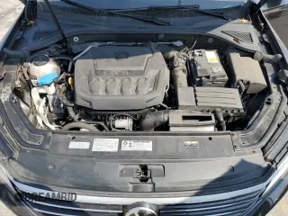 2018 Volkswagen Passat SE с VIN 1VWBA7A3XJC021295, выставлен на аукционе Copart как лот 60240625 с пробегом 33 986 миль миль и Списание • Salvage title. История ставок и продаж доступна на DreamBid. Изображение 11.