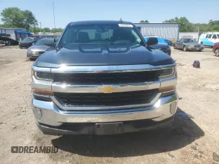 2018 Chevrolet Silverado 1500 LT with VIN 3GCPCREC1JG519228, listed as a Copart auction lot 52293035 with 102,436 mi miles and Salvage Title. Bid and sale history available at DreamBid. Image 5.