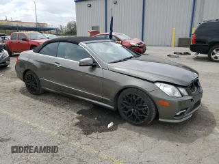 2011 Mercedes-Benz E 550 with VIN WDDKK7CF8BF044202, listed as a Copart auction lot 53294825 with 112,439 mi miles and Salvage title. Bid and sale history available at DreamBid. Image 4.