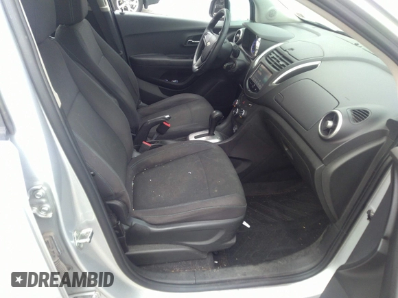 2016 Chevrolet Trax LS with VIN 3GNCJKSB1GL254664, listed as a IAAI auction lot 41196076 with 153,205 mi miles. Bid and sale history available at carsss.com. Image 5.