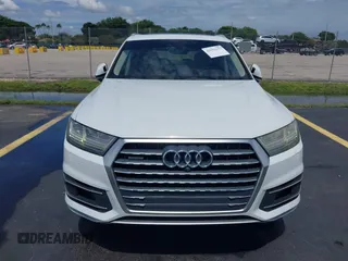 2018 Audi Q7 Premium Plus z VIN WA1LHAF79JD004553, wystawiony jako IAAI lot #42591653 z przebiegiem 65 349 mil mil oraz . Historia ofert i sprzedaży dostępna na DreamBid. Obrazek 6.