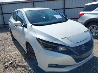 2023 Nissan LEAF SV Plus z VIN 1N4CZ1CV3PC553045, wystawiony jako IAAI lot #41998867 z przebiegiem 38 550 mil mil oraz . Historia ofert i sprzedaży dostępna na DreamBid. Obrazek 1.