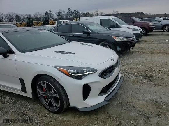 2020 Kia Stinger GT1 with VIN KNAE45LC3L6084620, listed as a Copart auction lot 45933885 with 77,707 mi miles and Salvage Title. Bid and sale history available at carsss.com. Image 11.
