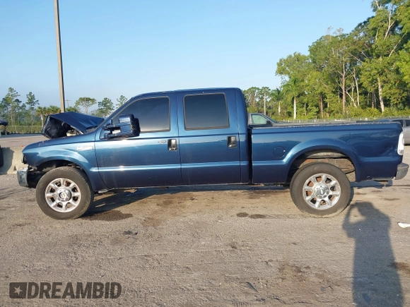 2005 Ford F-250 XL z VIN 1FTSW21505ED04887, wystawiony jako IAAI lot #41487895 z przebiegiem 175 414 mil mil oraz . Historia ofert i sprzedaży dostępna na DreamBid. Obrazek 14.