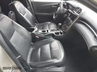 2015 Chevrolet Malibu LTZ with VIN 1G11F5SL6FF166335, listed as a IAAI auction lot 41578042 with 171,359 mi miles. Bid and sale history available at carsss.com. Image 5.