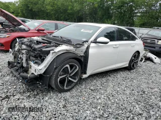 2019 Honda Accord Sport z VIN 1HGCV2F3XKA011839, wystawiony jako Copart lot #60950305 z przebiegiem 93 401 mil mil oraz Szkoda całkowita • Salvage title. Historia ofert i sprzedaży dostępna na DreamBid. Obrazek 1.