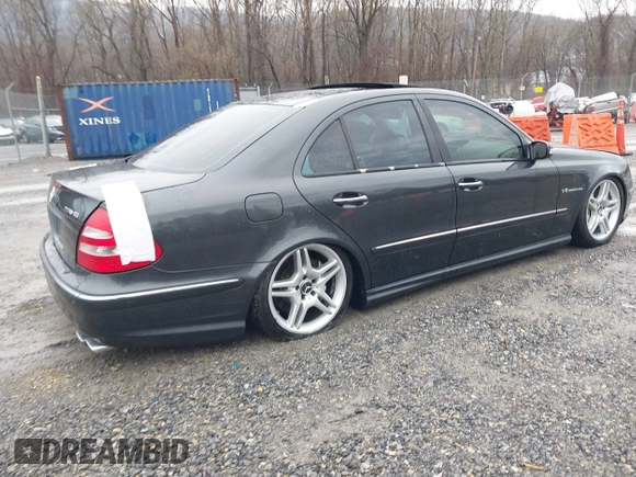 2003 Mercedes-Benz E-Class 5.5L AMG with VIN WDBUF76JX3A267197, listed as a IAAI auction lot 41485778 with 89,310 mi miles. Bid and sale history available at carsss.com. Image 4.