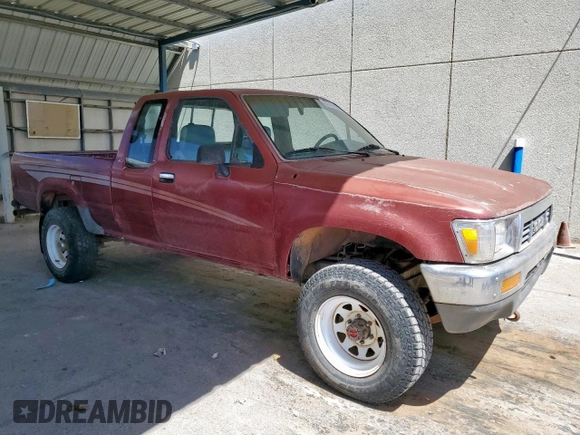 1990 Toyota Pickup DLX z VIN JT4VN13D5L5037936, wystawiony jako Copart lot #57442565 z przebiegiem 311 903 mil mil oraz Czysty tytuł • Clean title. Historia ofert i sprzedaży dostępna na DreamBid. Obrazek 4.