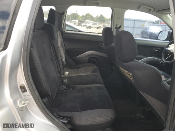 2011 Mitsubishi Outlander ES with VIN JA4AS2AWXBU024762, listed as a Copart auction lot 70789584 with 145,203 mi miles and Salvage Title. Bid and sale history available at carsss.com. Image 11.