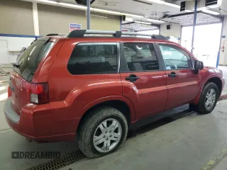 2008 Mitsubishi Endeavor LS z VIN 4A4MN21S38E025013, wystawiony jako Copart lot #73274954 z przebiegiem 175 046 mil mil oraz Szkoda całkowita • Salvage title. Historia ofert i sprzedaży dostępna na DreamBid. Obrazek 3.