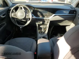 2022 Kia Niro LXS with VIN KNDCB3LC9N5537698, listed as a Copart auction lot 43872755 with 107,052 mi miles and Salvage Title. Bid and sale history available at carsss.com. Image 8.