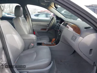 2005 Buick LaCrosse CXL with VIN 2G4WD532151188611, listed as a IAAI auction lot 41217168 with 186,442 mi miles. Bid and sale history available at carsss.com. Image 5.