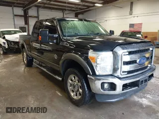 2014 Ford Super Duty F-250 SRW XL with VIN 1FT7W2BT1EEB23901, listed as a IAAI auction lot 41247181 with 195,851 mi miles. Bid and sale history available at carsss.com. Image 1.