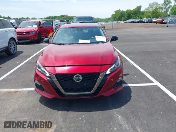 2022 Nissan Altima SR with VIN 1N4BL4CV1NN349635, listed as a IAAI auction lot 42181235 with 42,140 mi miles and . Bid and sale history available at carsss.com. Image 12.