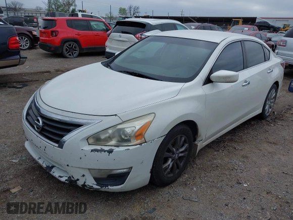 2014 Nissan Altima S with VIN 1N4AL3AP8EN382691, listed as a IAAI auction lot 41931720 with 205,312 mi miles and . Bid and sale history available at DreamBid. Image 2.