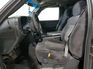 2001 Chevrolet Silverado 1500 LS with VIN 2GCEC19T911170282, listed as a Copart auction lot 55807415 with Not Provided miles and Salvage Title. Bid and sale history available at DreamBid. Image 7.