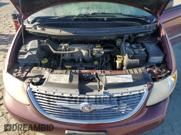 2001 Chrysler Town & Country Limited with VIN 2C8GP64L31R234088, listed as a Copart auction lot 50024265 with 141,556 mi miles and Salvage Title. Bid and sale history available at carsss.com. Image 13.