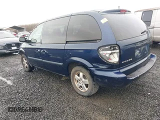 2005 Dodge Caravan SXT with VIN 1D4GP45R45B159286, listed as a IAAI auction lot 41688841 with 198,543 mi miles. Bid and sale history available at carsss.com. Image 3.