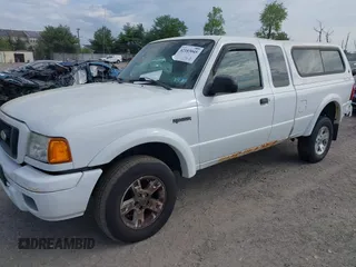2004 Ford Ranger XL Fleet with VIN 1FTZR45E64PA52528, listed as a IAAI auction lot 42183045 with 103,324 mi miles. Bid and sale history available at carsss.com. Image 2.