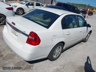 2006 Chevrolet Malibu LS w/1LS with VIN 1G1ZS51F36F172569, listed as a IAAI auction lot 41673855 with 221,864 mi miles. Bid and sale history available at carsss.com. Image 4.