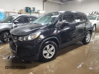 2020 Chevrolet Trax LS with VIN 3GNCJKSB8LL166639, listed as a Copart auction lot 42690945 with 81,254 mi miles and Salvage Title. Bid and sale history available at carsss.com. Image 1.