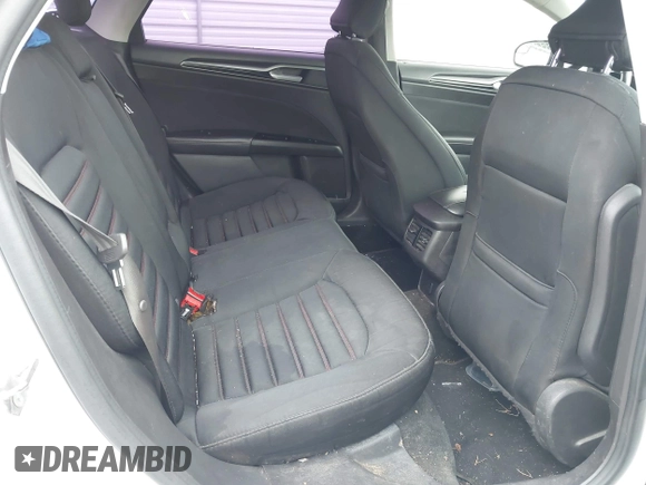 2016 Ford Fusion SE с VIN 3FA6P0HDXGR341001, выставлен на аукционе IAAI как лот 42220300 с пробегом 147 933 миль миль и . История ставок и продаж доступна на DreamBid. Изображение 8.