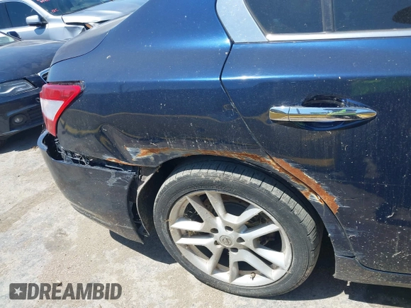 2009 Nissan Maxima S с VIN 1N4AA51E49C848389, выставлен на аукционе IAAI как лот 42353256 с пробегом 198 868 миль миль и . История ставок и продаж доступна на DreamBid. Изображение 18.
