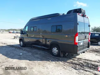 2022 Ram ProMaster Cargo with VIN 3C6MRVJGXNE140109, listed as a IAAI auction lot 41455196 with 7,079 mi miles and . Bid and sale history available at DreamBid. Image 3.