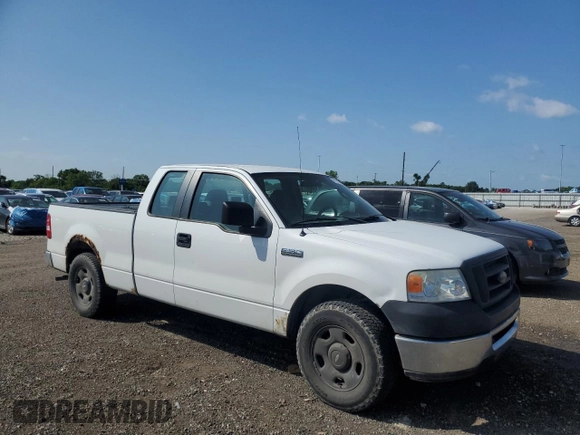 2007 Ford F-150 STX with VIN 1FTRX12W47FB00233, listed as a Copart auction lot 61870565 with 205,846 mi miles and Clean title. Bid and sale history available at DreamBid. Image 4.