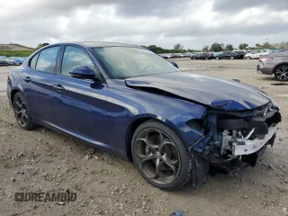 2018 Alfa Romeo Giulia Ti Sport with VIN ZARFAECN9J7596624, listed as a Copart auction lot 78393374 with 34,456 mi miles and Salvage Title. Bid and sale history available at carsss.com. Image 4.