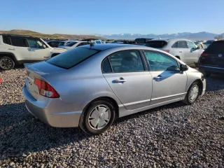 2009 Honda Civic Hybrid with VIN JHMFA362X9S013887, listed as a Copart auction lot 50204835 with 174,739 mi miles and Salvage Title. Bid and sale history available at carsss.com. Image 3.