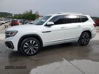 2023 Volkswagen Atlas SEL Premium R-Line z VIN 1V2FR2CA0PC502644, wystawiony jako Copart lot #57135165 z przebiegiem 43 801 mil mil oraz Szkoda całkowita • Salvage title. Historia ofert i sprzedaży dostępna na DreamBid. Obrazek 1.