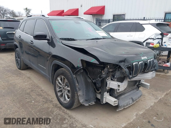 2020 Jeep Cherokee Latitude Plus with VIN 1C4PJLLB7LD637670, listed as a IAAI auction lot 41581886 with 70,199 mi miles. Bid and sale history available at carsss.com. Image 1.