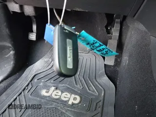 2020 Jeep Grand Cherokee Altitude with VIN 1C4RJEAGXLC403693, listed as a IAAI auction lot 41482425 with 67,161 mi miles and . Bid and sale history available at DreamBid. Image 11.