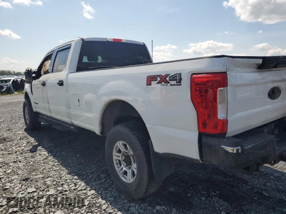 2017 Ford F-250 Lariat с VIN 1FT7W2BT5HEE76016, выставлен на аукционе Copart как лот 62360655 с пробегом 180 899 миль миль и Списание • Salvage title. История ставок и продаж доступна на DreamBid. Изображение 2.