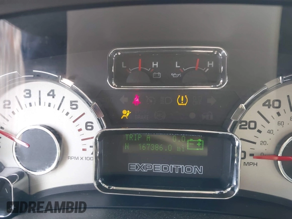 2007 Ford Expedition Eddie Bauer with VIN 1FMFU17537LA04277, listed as a IAAI auction lot 42229557 with 167,386 mi miles and . Bid and sale history available at DreamBid. Image 7.