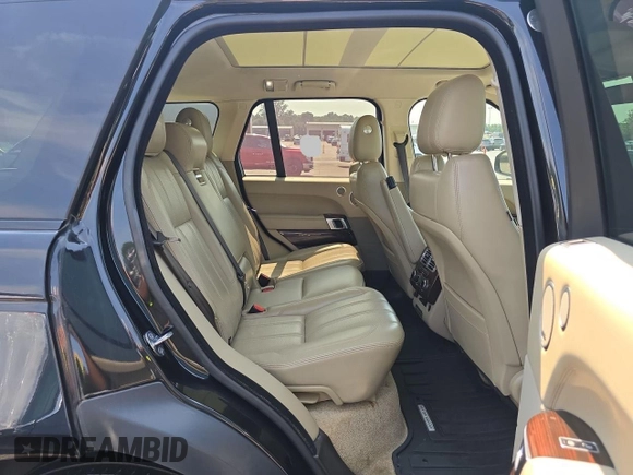 2015 Land Rover Range Rover Supercharged with VIN SALGS2TF5FA239849, listed as a Copart auction lot 62968255 with 97,656 mi miles and Clean title. Bid and sale history available at DreamBid. Image 6.