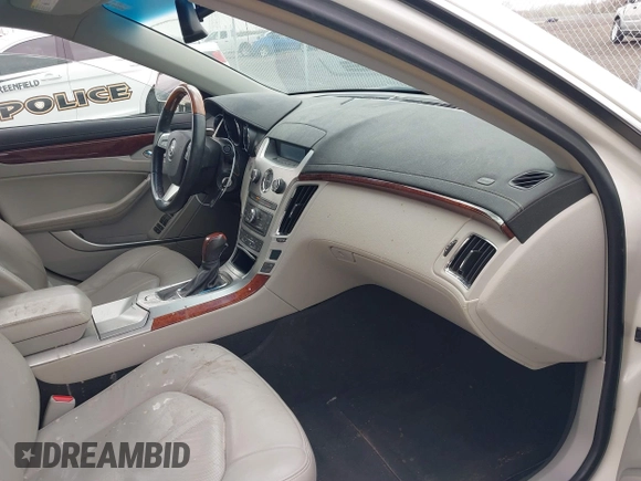 2010 Cadillac CTS Luxury with VIN 1G6DE5EG2A0109280, listed as a IAAI auction lot 41831015 with 63,860 mi miles. Bid and sale history available at carsss.com. Image 5.