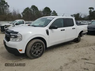 2022 Ford Maverick XL with VIN 3FTTW8E99NRA18666, listed as a Copart auction lot 44225524 with 11,000 mi miles and Salvage Title. Bid and sale history available at carsss.com. Image 1.