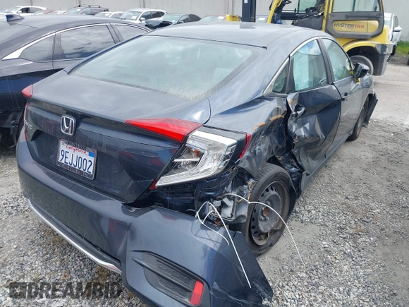 2020 Honda Civic LX z VIN 19XFC2F69LE203697, wystawiony jako IAAI lot #41608520 z przebiegiem 46 735 mil mil oraz . Historia ofert i sprzedaży dostępna na DreamBid. Obrazek 4.