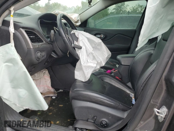 2020 Jeep Cherokee Latitude Plus with VIN 1C4PJLLB2LD528551, listed as a Copart auction lot 53190595 with 89,188 mi miles and Salvage title. Bid and sale history available at DreamBid. Image 7.