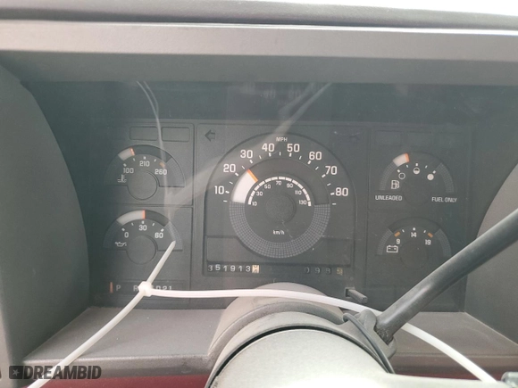 1989 Chevrolet C/K 1500 with VIN 2GCEC19K9K1168993, listed as a Copart auction lot 49304215 with NaN miles and Salvage Title. Bid and sale history available at carsss.com. Image 9.